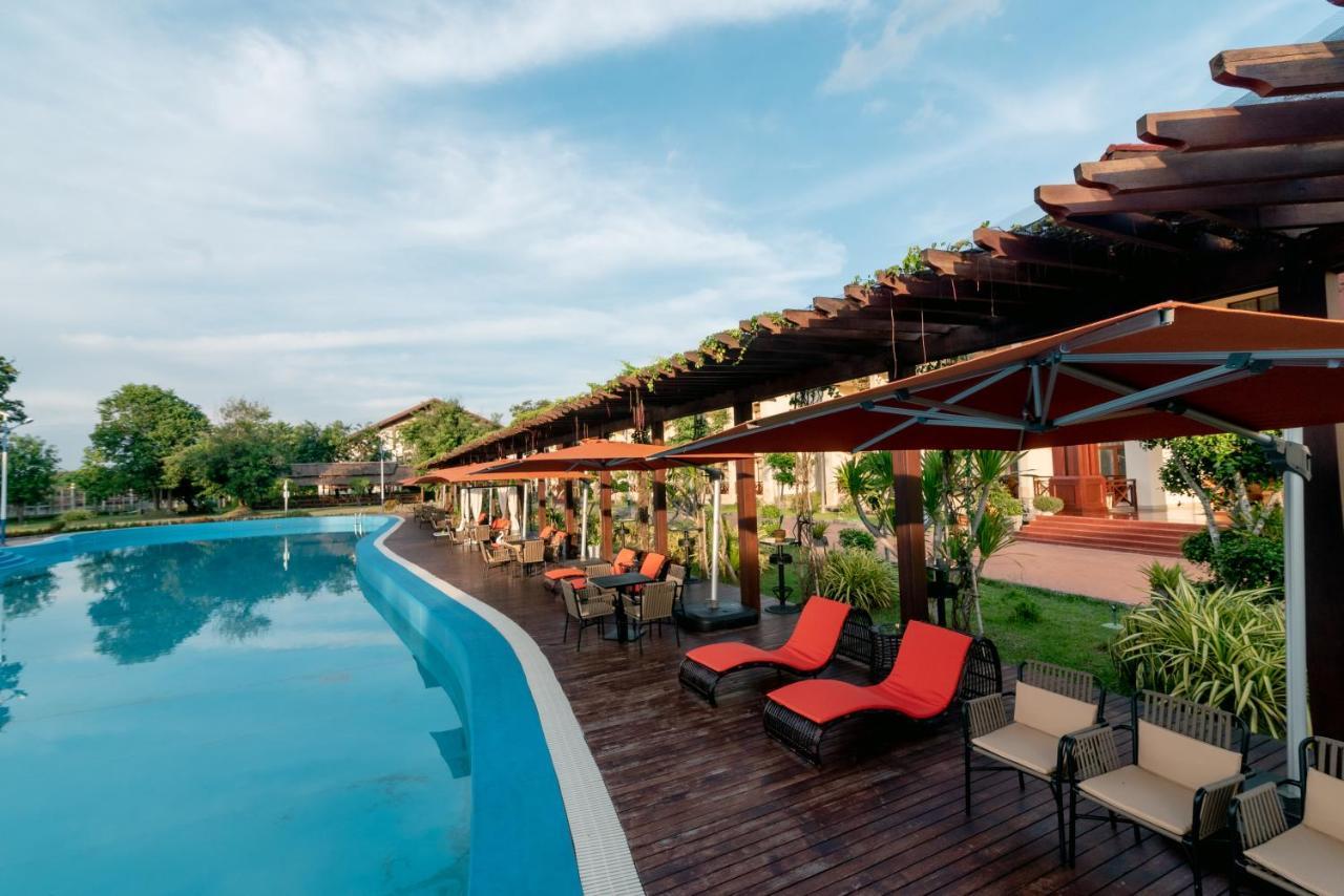 36Manor International Sport Hotel В'єнтьян Екстер'єр фото
